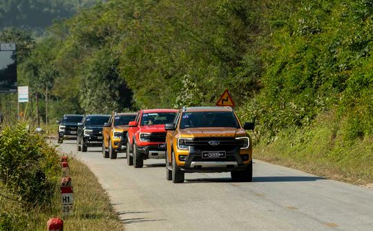 Bộ ba xe chủ lực Ford Ranger, Ranger Raptor, Everest