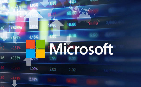 Cổ phiếu tăng mạnh, vốn hóa Microsoft vượt 3.000 tỷ USD