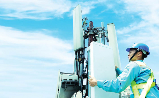 Tổng doanh thu viễn thông năm 2023 chỉ tăng 0,41%
