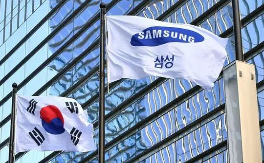 Nhu cầu tiêu dùng suy yếu, lợi nhuận của Samsung Electronics giảm mạnh