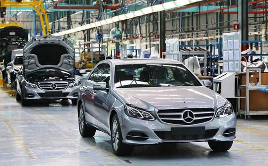 Lỗi bơm nhiên liệu, Mercedes-Benz Việt Nam triệu hồi hơn 250 xe S-Class và C-Class
