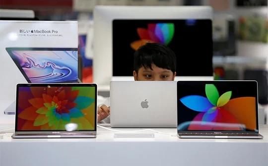 40% laptop quay lưng với chip Intel và AMD vào năm 2029?