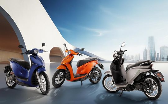 Dat Bike ra mắt bộ 3 xe máy điện Quantum S-series, tiếp nối lộ trình xanh hóa giao thông