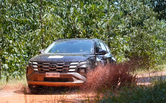 Hyundai Tucson 2024 tự tin chinh phục Rally