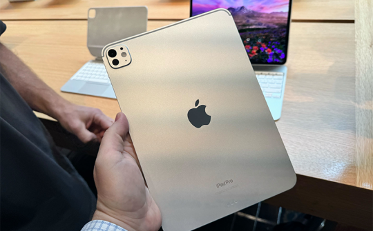 Apple đang trượt dốc trên thị trường máy tính bảng