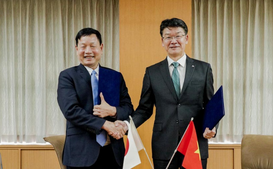 FPT và DENSO hợp tác phát triển phần mềm ô tô