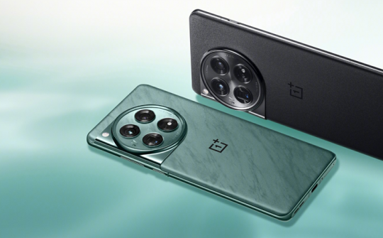 OnePlus 12 lột xác với bản cập nhật AI đột phá