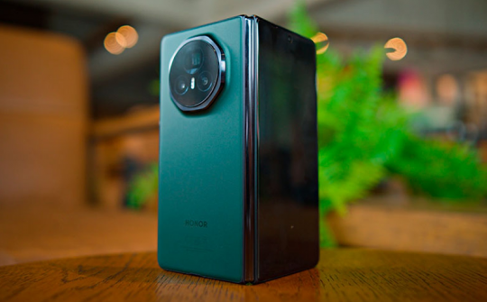 Honor Magic V3 được mở bán độc quyền tại hệ thống FPT Shop