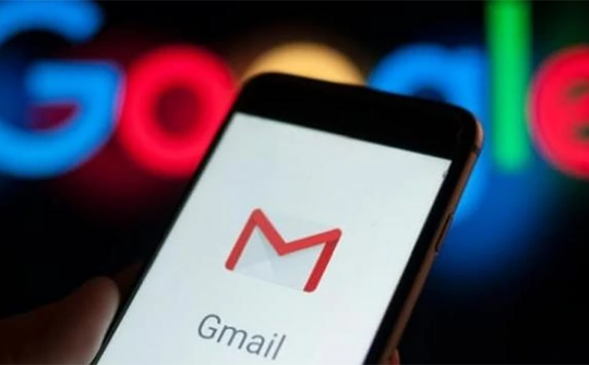Gmail chống lại làn sóng spam lừa đảo cuối năm nhờ AI
