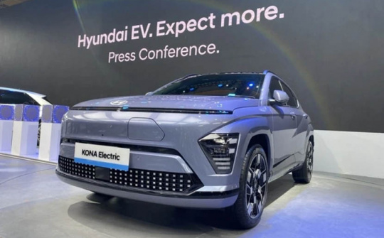 Hyundai trình làng ô tô điện Kona Electric 2024