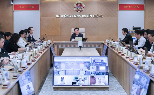 Bộ TT&TT có phân công mới công việc giữa Bộ trưởng và 5 thứ trưởng