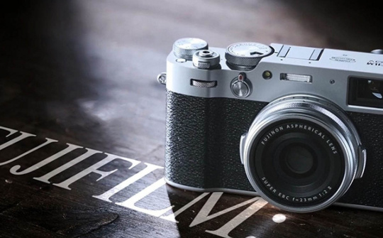 Máy ảnh Fujifilm X100VI ra mắt với giá 39,24 triệu đồng