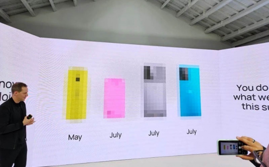 HMD Global hé lộ điện thoại nắp gập Barbie