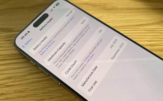 iOS 17.4 bị tố khiến pin iPhone nhanh cạn kiệt