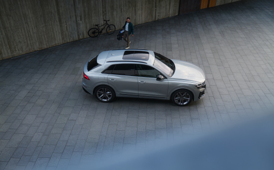 Audi Q8 mới giá từ 4,1 tỷ đồng