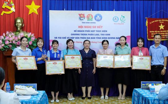 Gần 9.500 kg vỏ hộp giấy được thu gom tại Cuộc thi Tái chế tại Bình Dương năm 2024