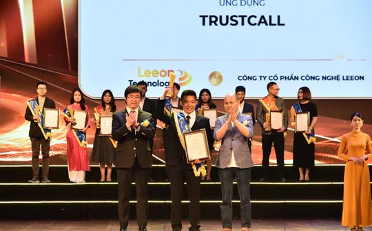 Nền tảng nhận diện và phòng chống cuộc gọi rác thông minh - TrustCall đạt giải thưởng Sao Khuê 2024