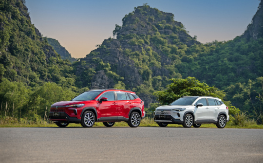 Toyota Corolla Cross 2024 nâng cấp, giá từ 820 triệu đồng