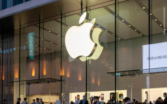 Apple trở thành thương hiệu có giá trị vượt 1.000 tỷ USD