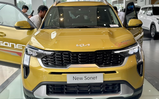 Cận cảnh Kia Sonet 2024 giá thấp nhất 539 triệu đồng vừa về đại