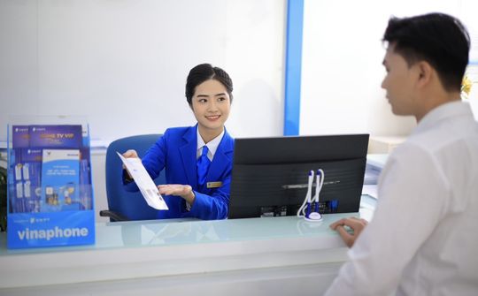 VNPT dành ‘kho’ quà 7,9 tỷ đồng tặng khách hàng