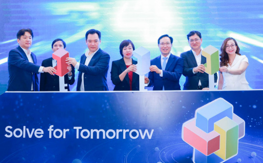 Solve for Tomorrow 2024 hoàn thành chuỗi roadshow khởi động cả 3 miền