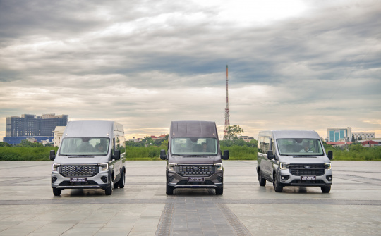 Ford Transit hoàn toàn mới ra mắt cùng bộ giải pháp dịch vụ toàn diện Upfleet