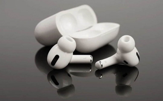 Tai nghe AirPods sẽ có camera hồng ngoại trên hộp sạc