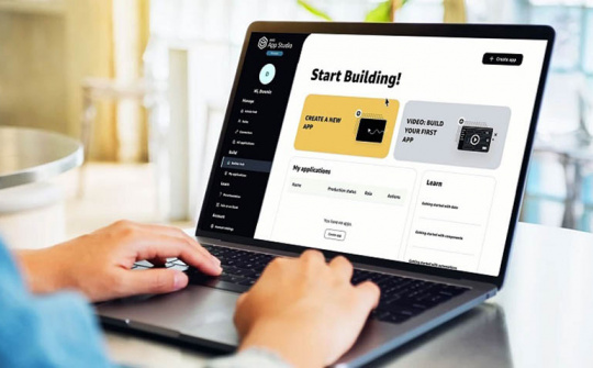 Ra mắt AWS App Studio - dịch vụ được hỗ trợ bởi AI tạo sinh