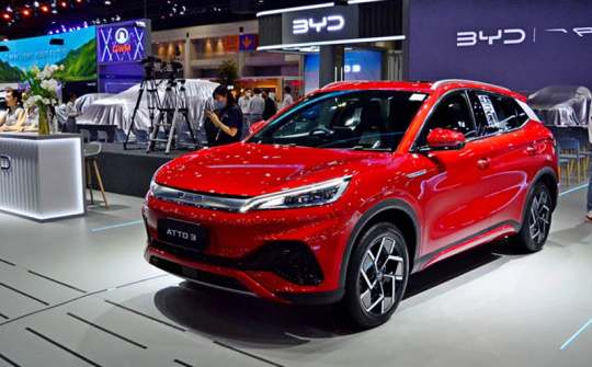 Hãng xe điện BYD sẽ vượt mặt Tesla ngay trong năm 2024