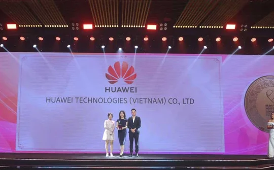 Huawei Việt Nam giành giải kép tại lễ trao giải HR Asia Awards 2024