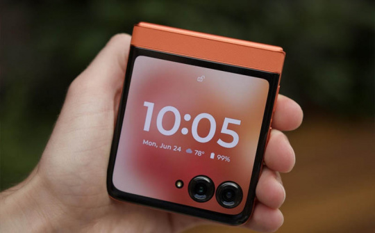 Motorola Razr 50s chuẩn bị ra mắt, giá chỉ từ 10 triệu đồng