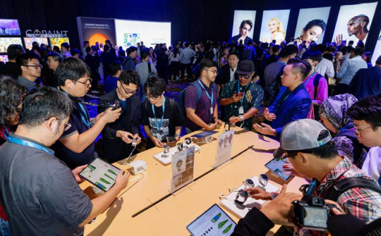 Huawei ra mắt máy tính bảng và các thiết bị đeo thế hệ mới tại APAC