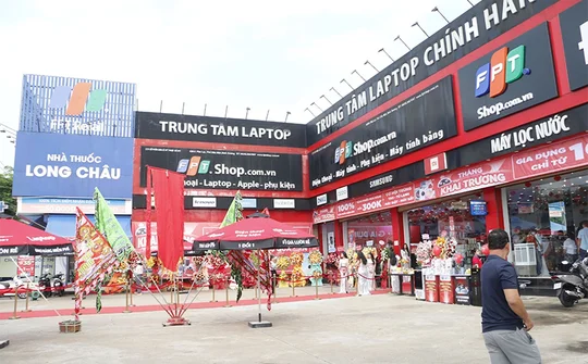 FPT Retail công bố vượt kế hoạch kinh doanh trong năm 2024