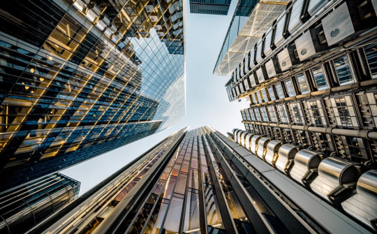 Năm 2025: AI tác động đến kinh doanh như thế nào?