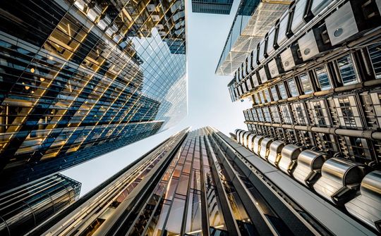 Năm 2025: AI tác động đến kinh doanh như thế nào?