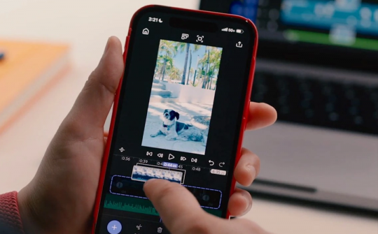 Adobe Premiere được phát hành ứng cho iPhone và iPad