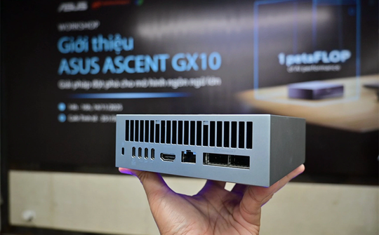 Asus ra mắt Ascent GX10 - siêu máy tính AI thế hệ mới