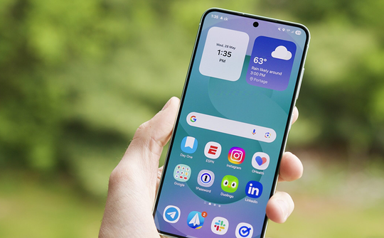 One UI 8 đến với hai mẫu điện thoại tầm trung phổ biến
