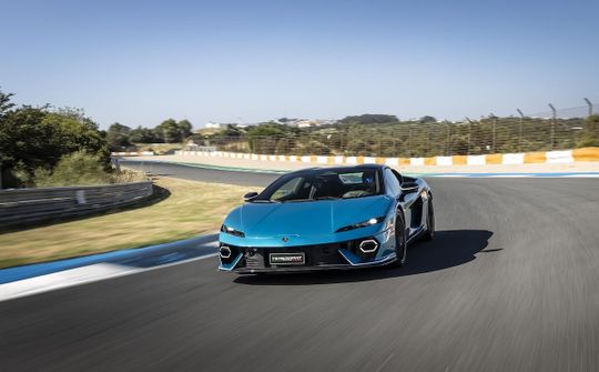 Lamborghini Temerario ra mắt Việt Nam đầu năm 2026, giá dự kiến từ 19,6 tỷ đồng