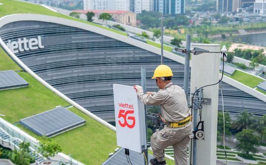Viettel lắp đặt mới 20.000 trạm 5G trong năm 2025, vượt mốc cam kết về thời gian