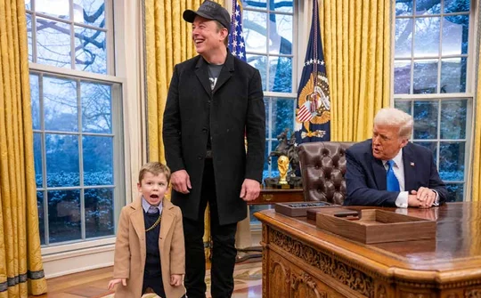 Elon Musk trả 10 triệu USD dàn xếp vụ kiện khóa tài khoản Trump