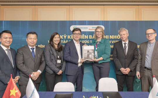 Siemens và BV Đa khoa Phương Đông hợp tác nâng cao chất lượng chẩn đoán và điều trị