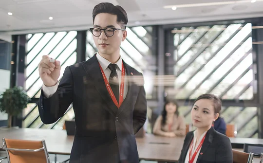 Techcombank nâng cao hiệu suất của lập trình viên hơn 30% nhờ AWS