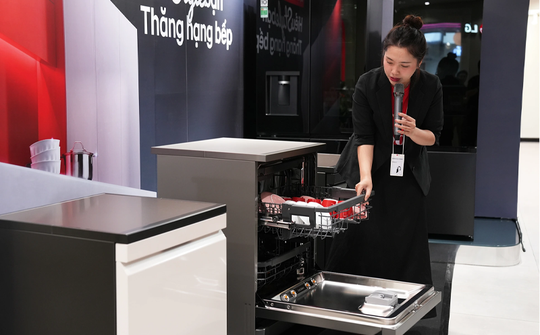 LG ra mắt phiên bản mới của máy rửa chén QuadWash TrueSteam