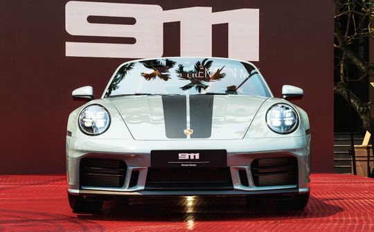 Porsche 911 tại Việt Nam: Sở hữu động cơ T-Hybrid, giá từ 8,87 tỷ đồng