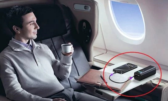 Vì sao nhiều hãng hàng không đồng loạt cảnh báo về pin dự phòng?