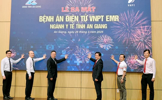 An Giang và VNPT ký kết thỏa thuận hợp tác về chuyển đổi số giai đoạn 2025-2030