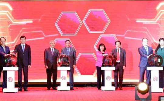Hà Nội công bố danh mục các ứng dụng chuyển đổi số dùng chung 3 cấp