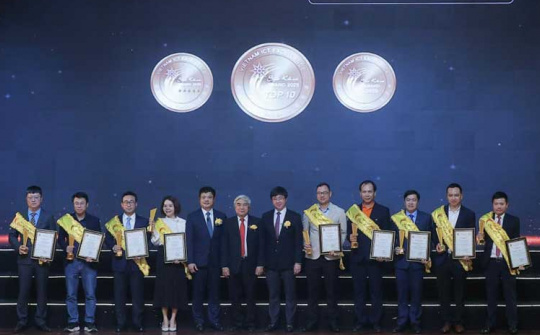 Sao Khuê 2025: Vinh danh 198 nền tảng, dịch vụ, giải pháp số xuất sắc